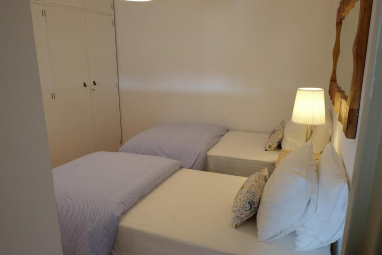 Central 2 Bedroom Apt W/Garden And Pantheon Views Lisbona Esterno foto