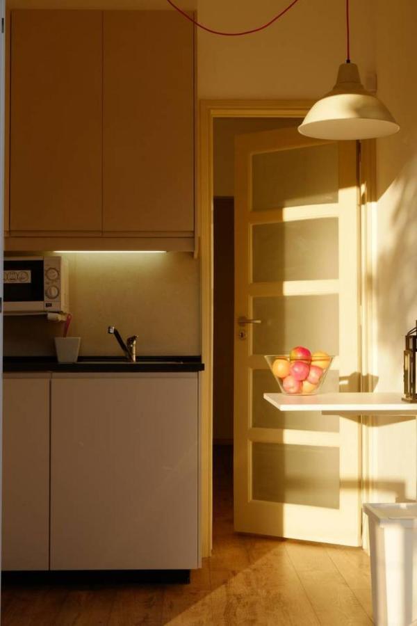 Central 2 Bedroom Apt W/Garden And Pantheon Views Lisbona Esterno foto