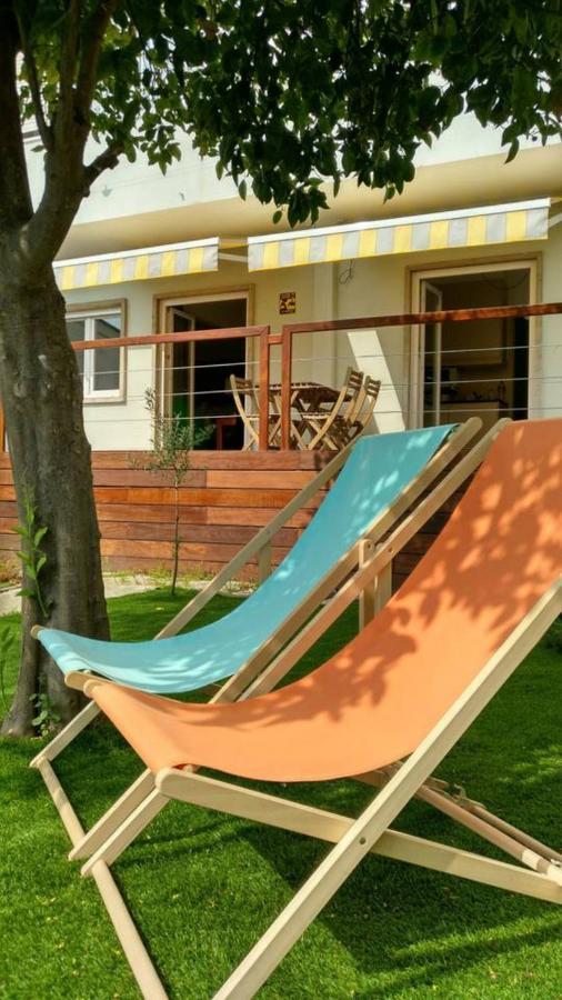 Central 2 Bedroom Apt W/Garden And Pantheon Views Lisbona Esterno foto